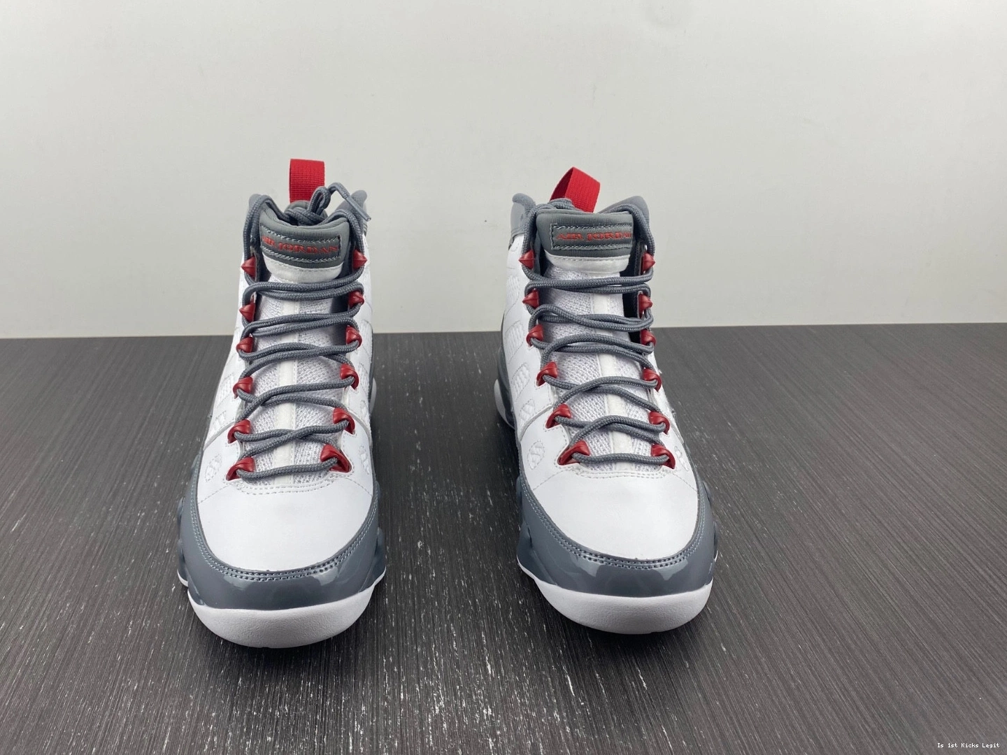9 Red Jordan Fire CT8019-162 Air 1003